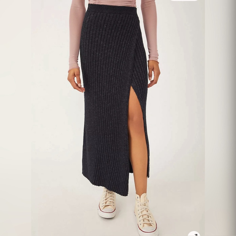Free People Maxi Skirt 🩶